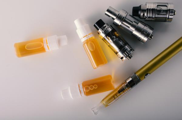 E-CIGS & Accessories + E-Juice & CBD Vaping Oils – Main Smoke Shop KC